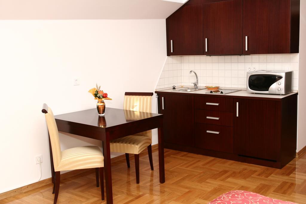 קופריבניצה Apartmani Marbis חדר תמונה