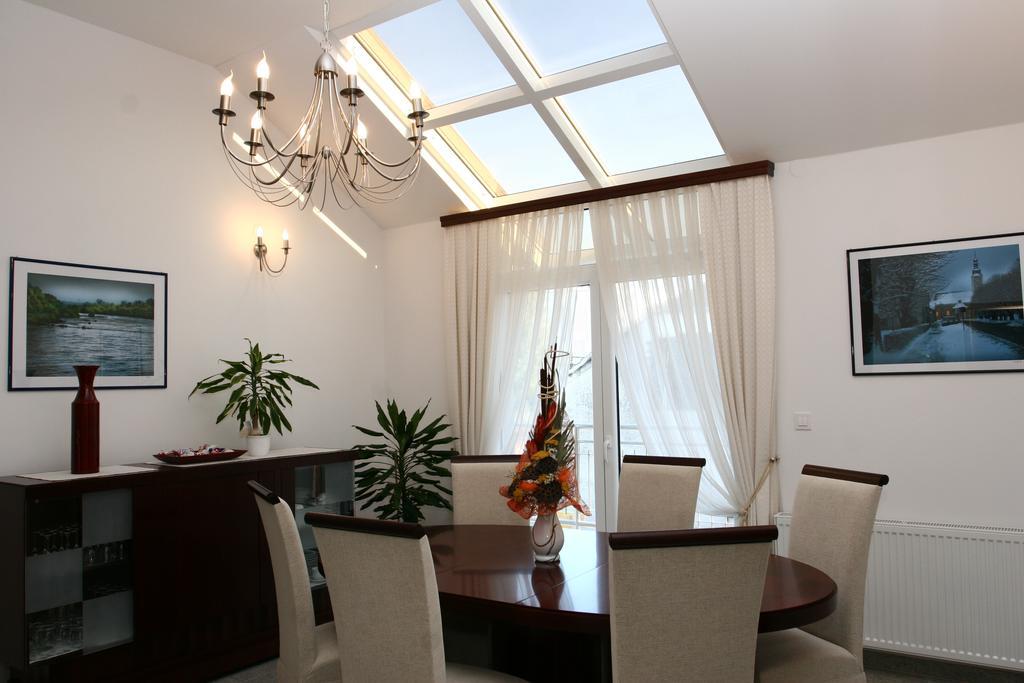 קופריבניצה Apartmani Marbis מראה חיצוני תמונה